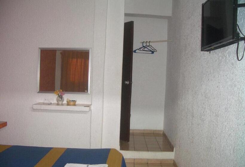 标准单人间, Cervantino