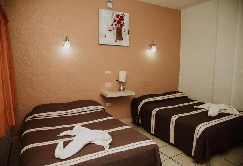 高级大房间, Cervantino