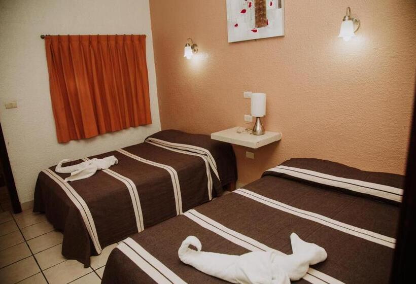 高级大房间, Cervantino