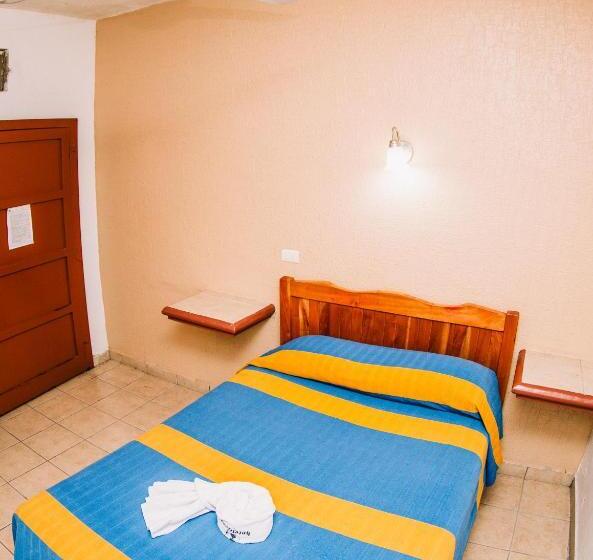 标准单人间, Cervantino