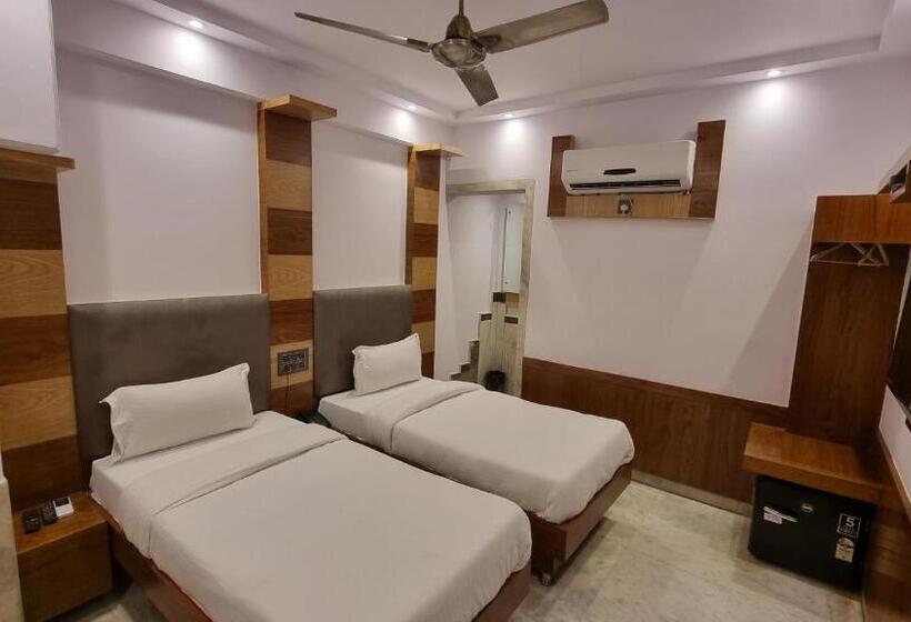 اتاق لوکس, Cottage Yes Please   New Delhi