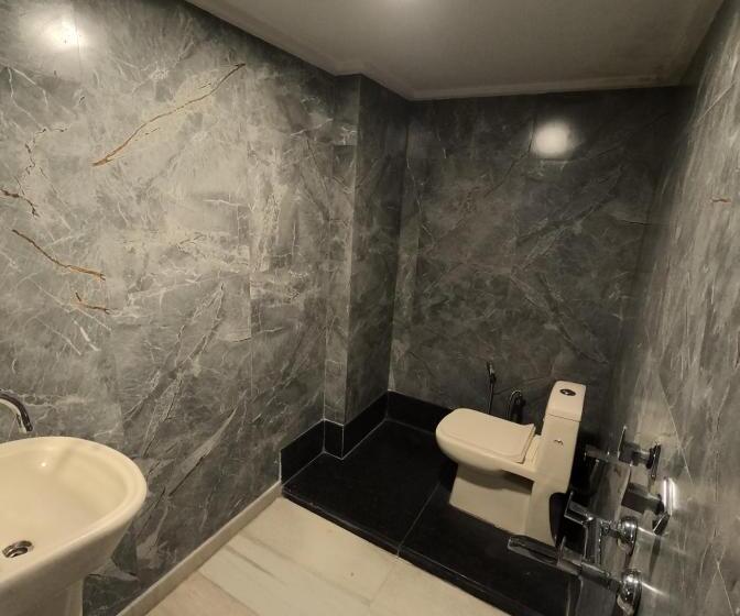 デラックストリプルルーム, Cottage Yes Please New Delhi