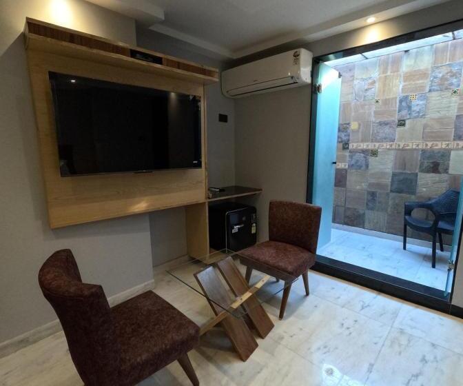 اتاق خانوادگی, Cottage Yes Please   New Delhi
