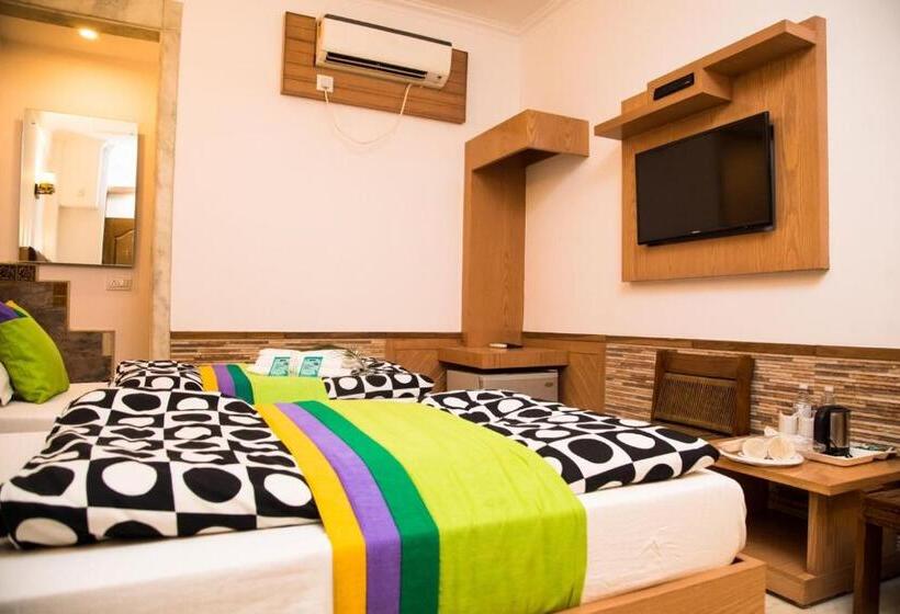 デラックストリプルルーム, Cottage Yes Please New Delhi