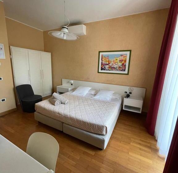 标准间带湖景, Le Petit Du Lac