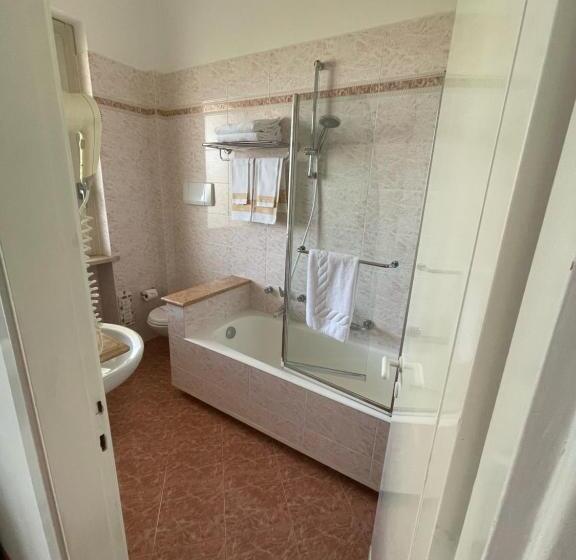 基本间, Le Petit Du Lac