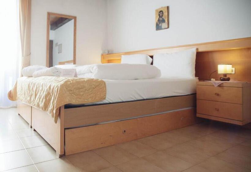 Номер Комфорт, Pineta Nature Resort  Wellness & Spa