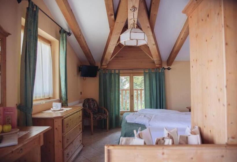 غرفة كومفورت ثلاثية, Pineta Nature Resort  Wellness & Spa