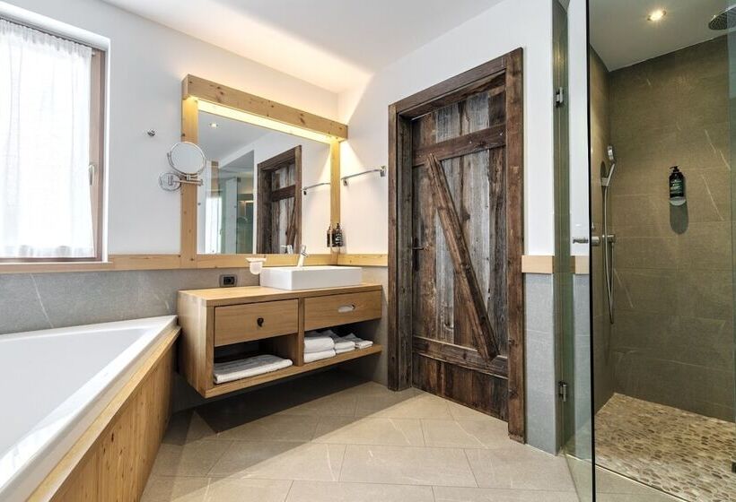Полулюкс, Pineta Nature Resort  Wellness & Spa