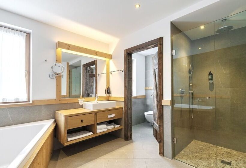 جناح جونيور, Pineta Nature Resort  Wellness & Spa