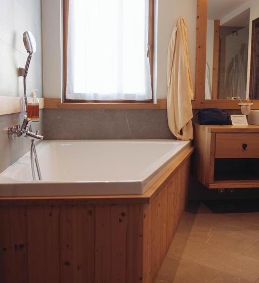 Полулюкс, Pineta Nature Resort  Wellness & Spa