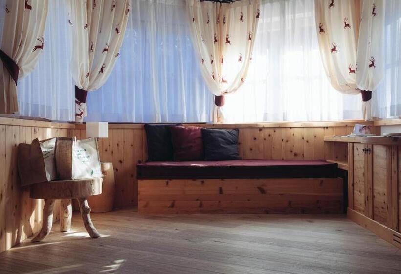 غرفة قياسية سرير كينج, Pineta Nature Resort  Wellness & Spa