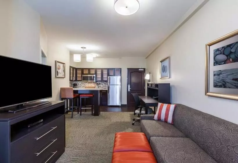 身障者適用キングサイズベッドルーム, Staybridge Suites Fort Worth Fossil Creek, An Ihg