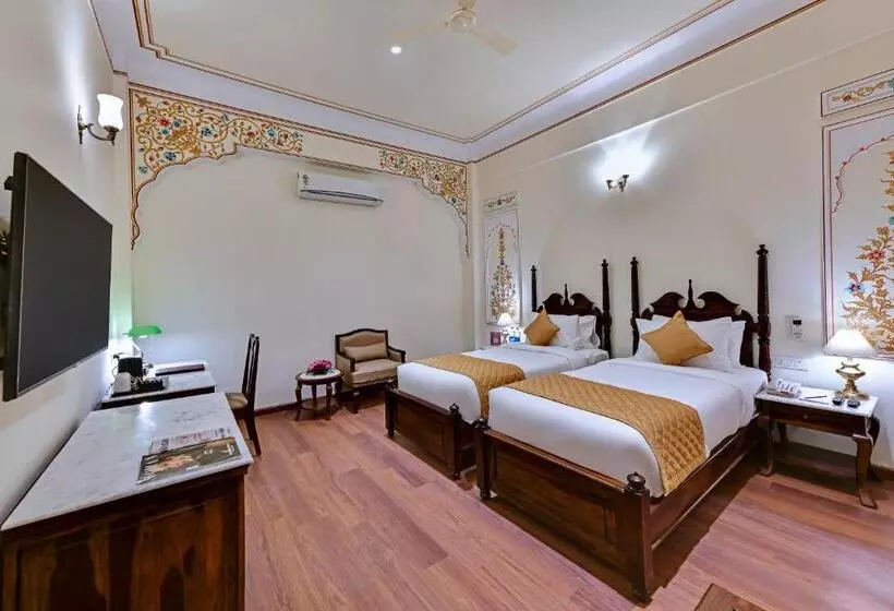 デラックスルーム, Welcomheritage Ramgarh