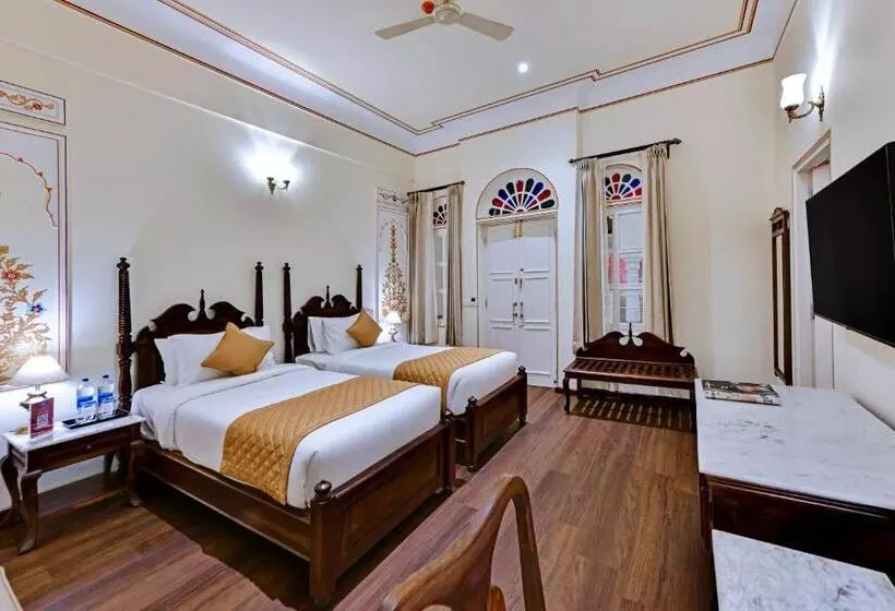 デラックスルーム, Welcomheritage Ramgarh