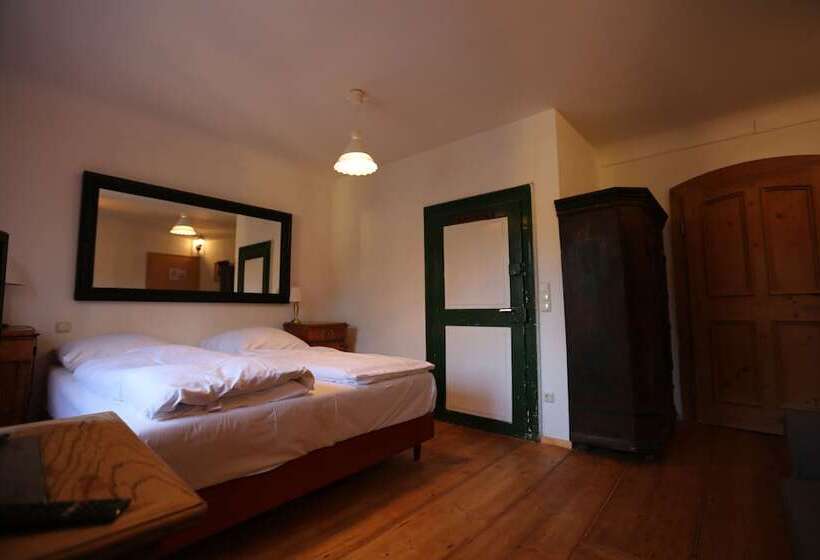 اتاق استاندارد یک نفره, Haus Wartenberg