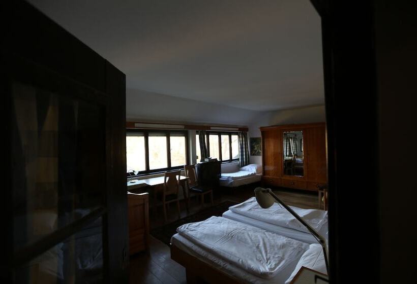 اتاق خانوادگی, Haus Wartenberg