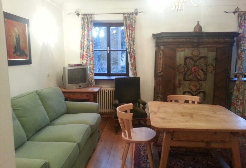 اتاق خانوادگی, Haus Wartenberg