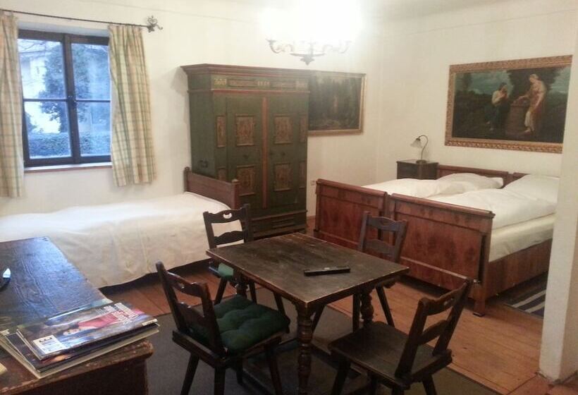 اتاق خانوادگی, Haus Wartenberg