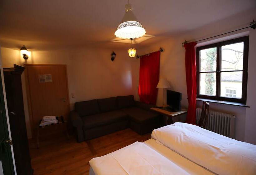 اتاق استاندارد با سرویس بهداشتی مشترک, Haus Wartenberg