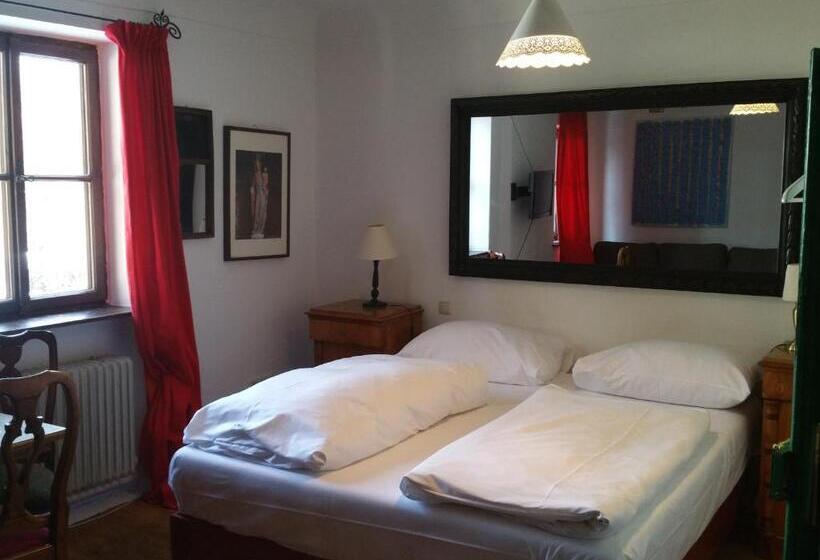 اتاق استاندارد, Haus Wartenberg