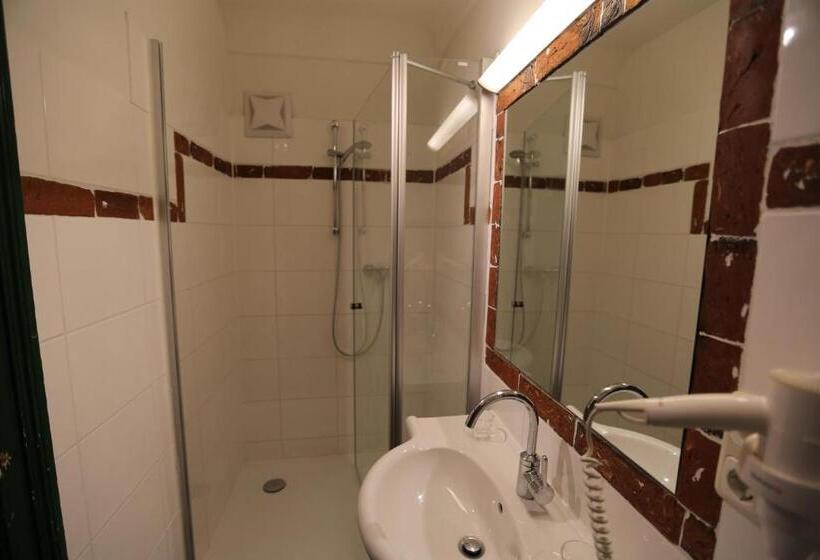 اتاق استاندارد, Haus Wartenberg