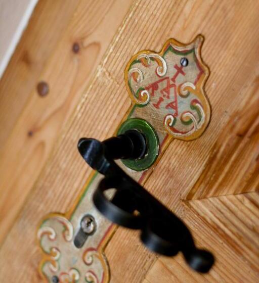 اتاق استاندارد با سرویس بهداشتی مشترک, Haus Wartenberg