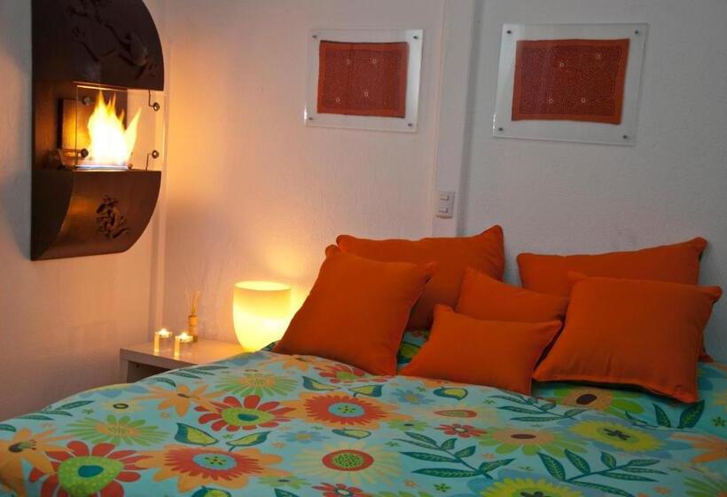 スーペリアーバンガロー, Dantica Cloud Forest Lodge