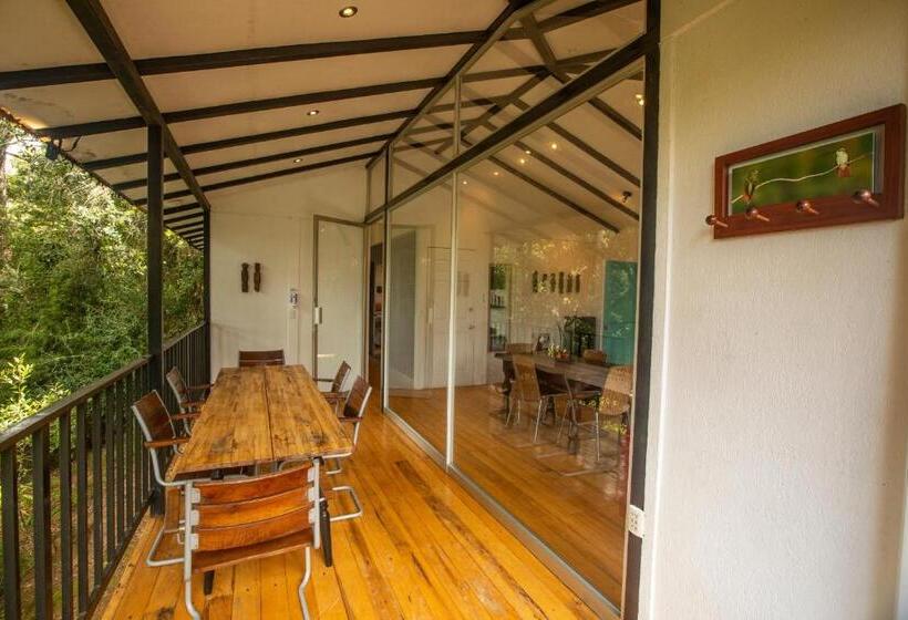 バンガローの２ベッドスタンダードルーム, Dantica Cloud Forest Lodge