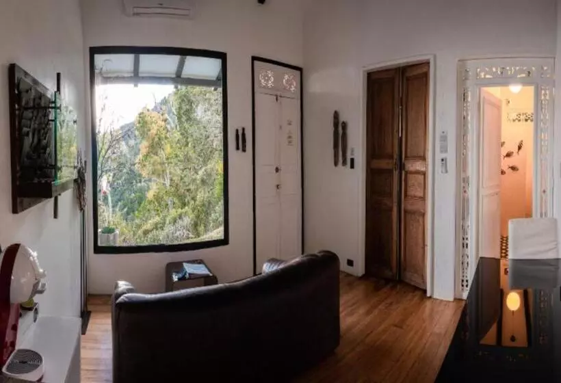 Juniorsviitti, Dantica Cloud Forest Lodge