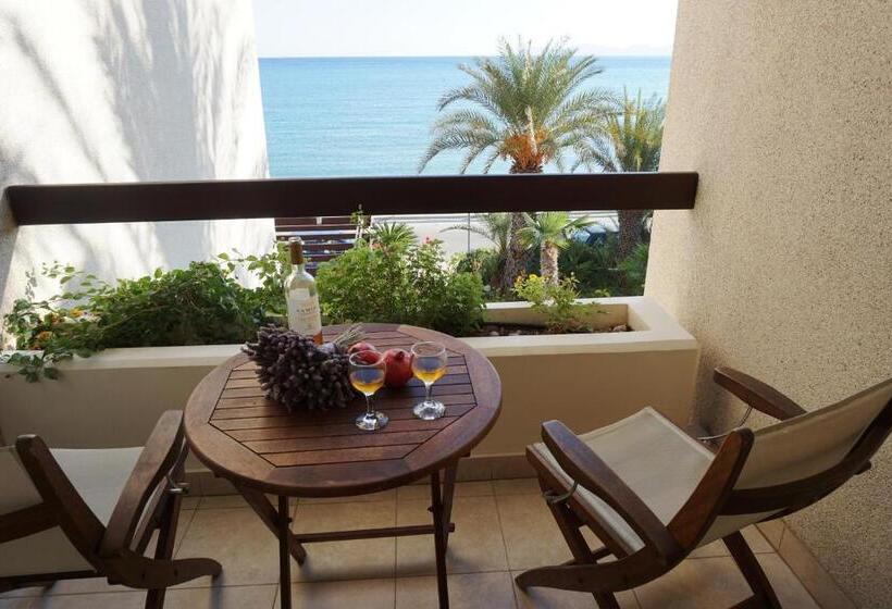 海の見えるスタンダードスタジオ, Sitia Bay