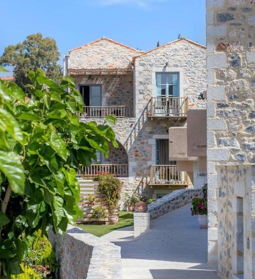 חדר סטנדרט מותאם לאדם עם מוגבלויות, Thirides Beach Resort