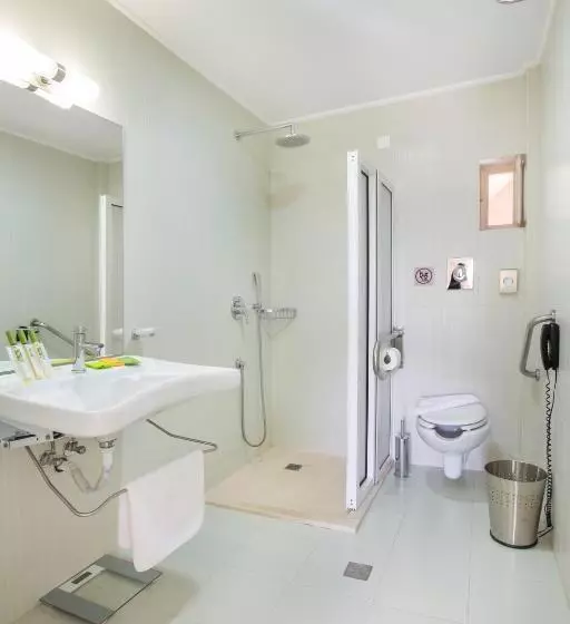 Standard Room Adapted for people with reduced mobility