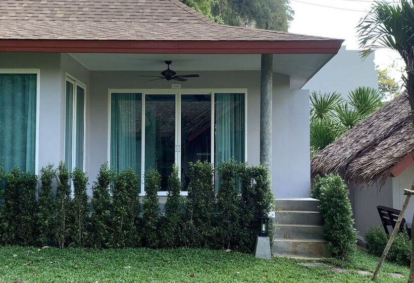 Villa met 2 Slaapkamers, Vipa Tropical Resort