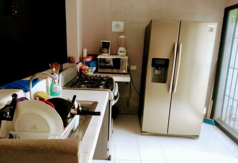 キングサイズベッドのスタンダードルーム, Casa Ixchel   450m To Downtown, Wifi, Hot Water, Ac
