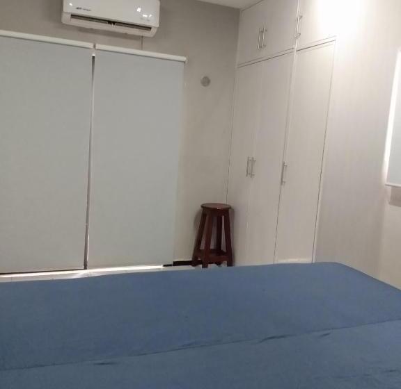 带大床的标准间, Casa Ixchel   450m To Downtown, Wifi, Hot Water, Ac