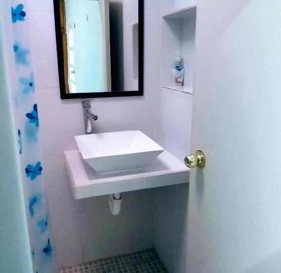 キングサイズベッドのスタンダードルーム, Casa Ixchel   450m To Downtown, Wifi, Hot Water, Ac
