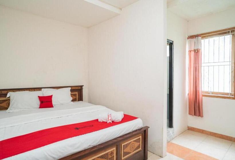 اتاق اکونومی, Reddoorz Syariah Near Batu Night Spectacular 3