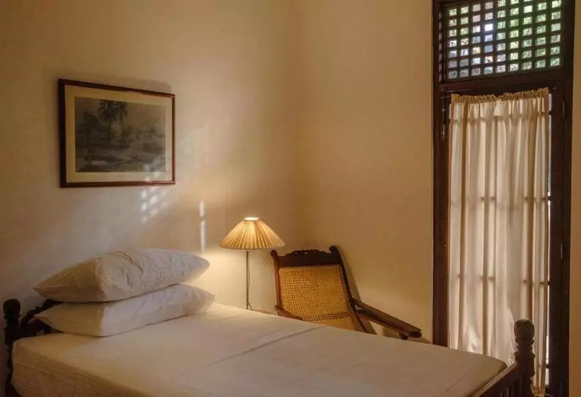 اتاق لوکس سه تخته, Havelock Place Bungalow