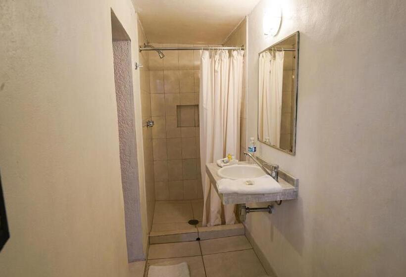 Номер Стандарт Трехместный, Nacional