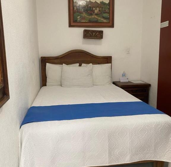 Номер Стандарт, Nacional