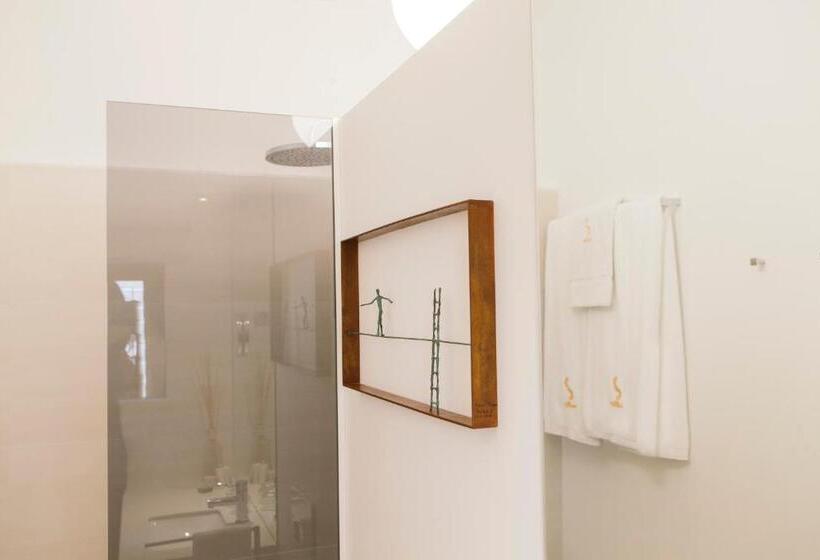 スタンダードルーム, Cresol