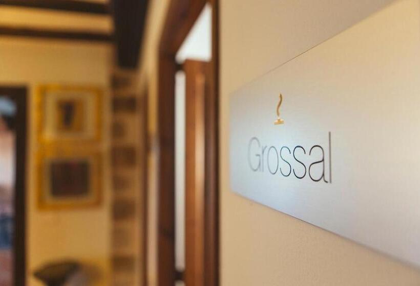 デラックスルーム, Cresol