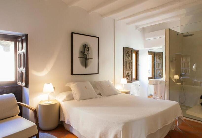 デラックスルーム, Cresol