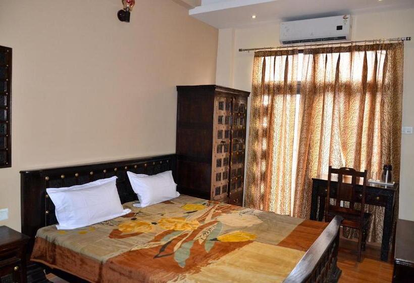 اتاق استاندارد, Ganga Monastery