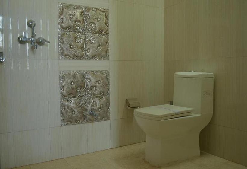 اتاق استاندارد, Ganga Monastery