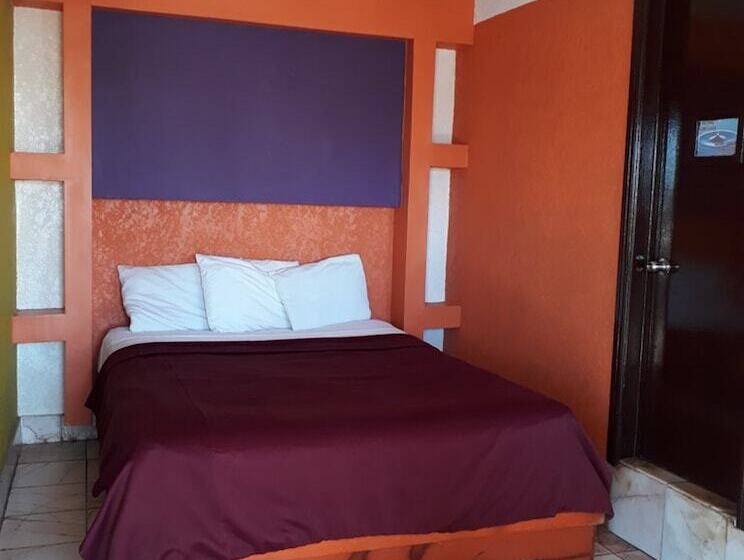 Номер Базовый Двуспальная Кровать, Grand Hotel Guaycura