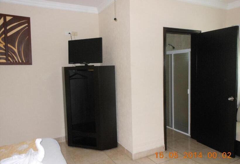 سوییت جونیور, Gya Boutique