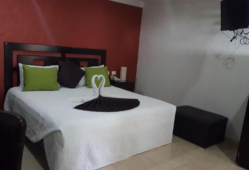 سوییت جونیور, Gya Boutique