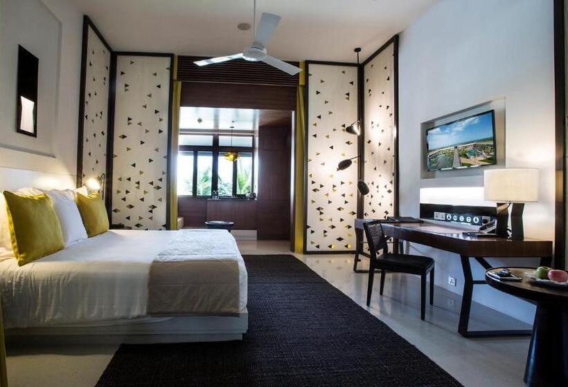 キングサイズベッドのクラシックルーム, Intercontinental Chennai Mahabalipuram Resort, An Ihg